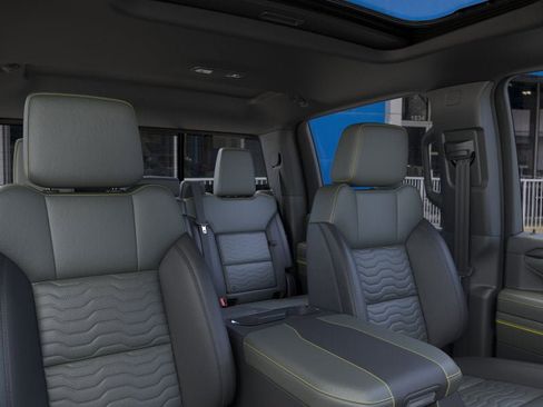 New 2025 Chevrolet Silverado 2500 ZR2 w/ Technology Package AWD/4WD image 48