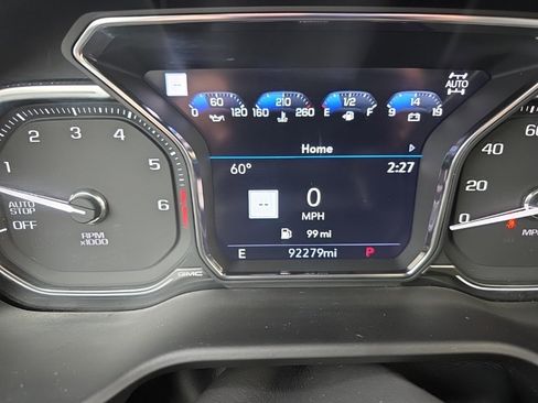 Used 2021 GMC Yukon Denali w/ Denali Premium Package image 17