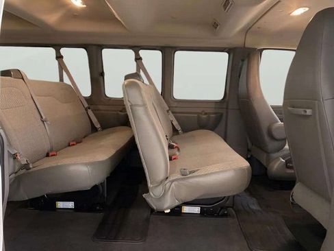 Used 2025 Chevrolet Express 3500 LT w/ LT Preferred Equipment Group RWD image 52