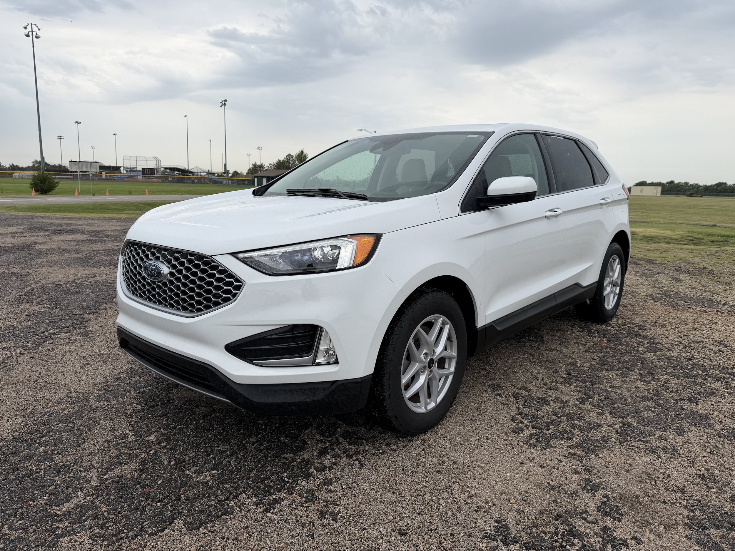 Used 2024 Ford Edge SEL w/ Convenience Package AWD/4WD image 13