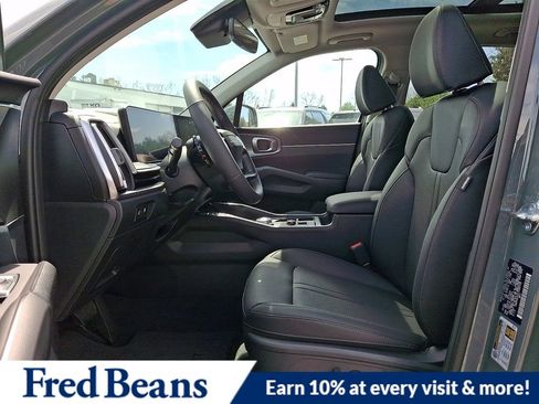 New 2026 Kia Sorento EX image 9