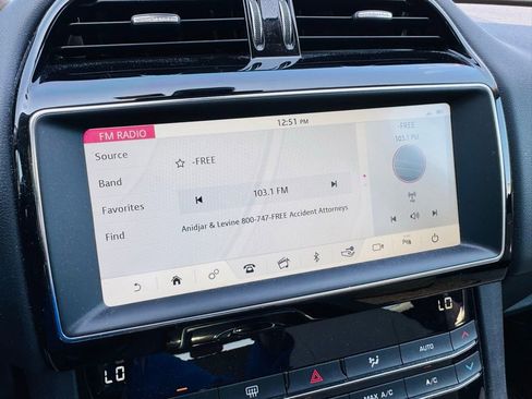 Used 2020 Jaguar F-PACE Premium AWD/4WD image 24