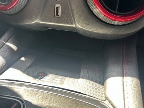 Used 2020 Chevrolet Blazer RS FWD image 32
