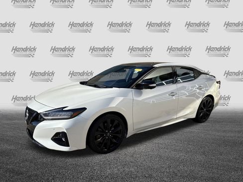 Used 2023 Nissan Maxima SR w/ Sport Mat Group image 5