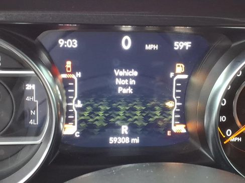 Used 2022 Jeep Gladiator Sport AWD/4WD image 20