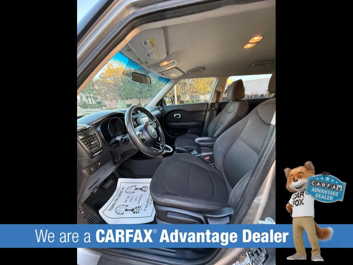 Used 2018 Kia Soul FWD image 39