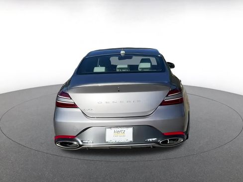 Used 2025 Genesis G70 2.5T image 11