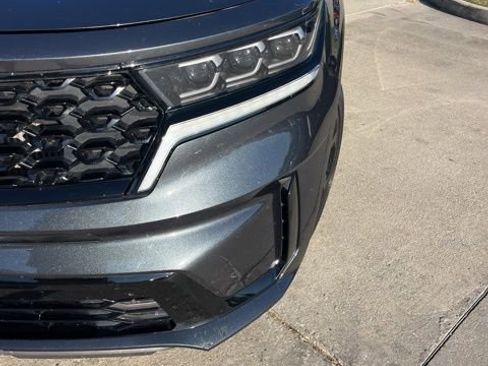 Used 2021 Kia Sorento SX image 14