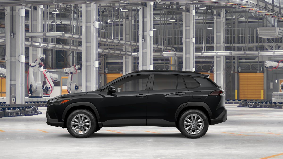 New 2026 Toyota Corolla Cross LE w/ Moonroof Package AWD/4WD image 4