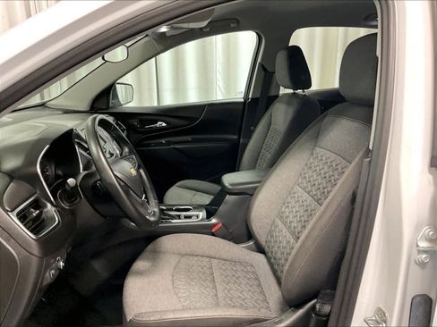 Used 2024 Chevrolet Equinox LT image 10