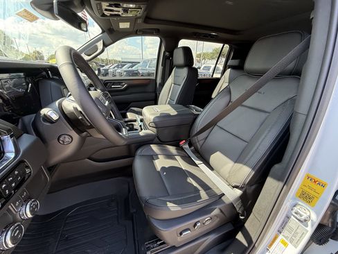 New 2026 GMC Yukon XL Denali w/ Sun & Power Step Package image 18