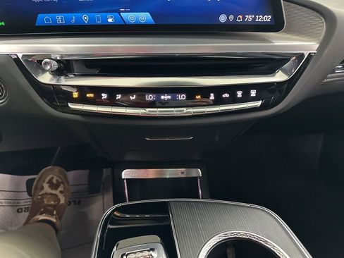 Certified 2025 Cadillac Lyriq Sport image 42