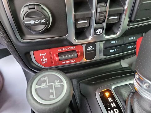 New 2026 Jeep Gladiator Mojave image 21