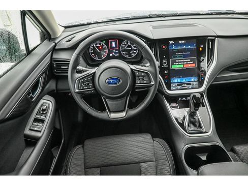 Used 2025 Subaru Outback Premium image 13