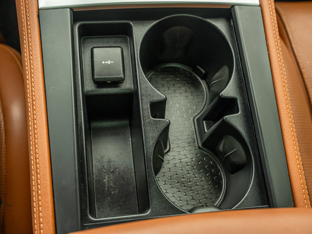 Used 2025 Jaguar F-PACE R-Dynamic S AWD/4WD image 36