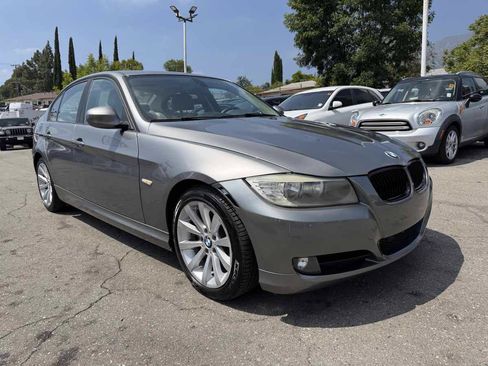 Used 2011 BMW 328i Sedan RWD image 1