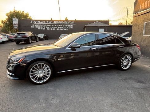Used 2019 Mercedes-Benz S 560 Sedan w/ Premium Package image 13