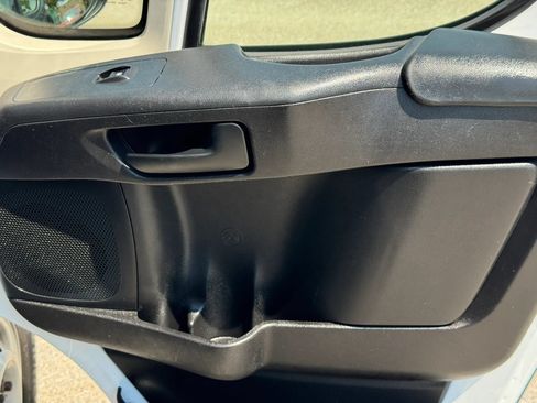 Used 2018 RAM ProMaster 2500 FWD image 24