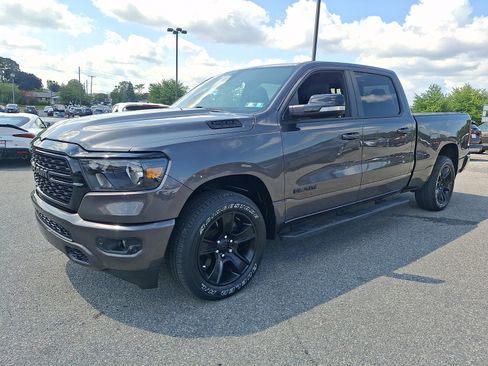 Used 2022 RAM 1500 Big Horn AWD/4WD image 3