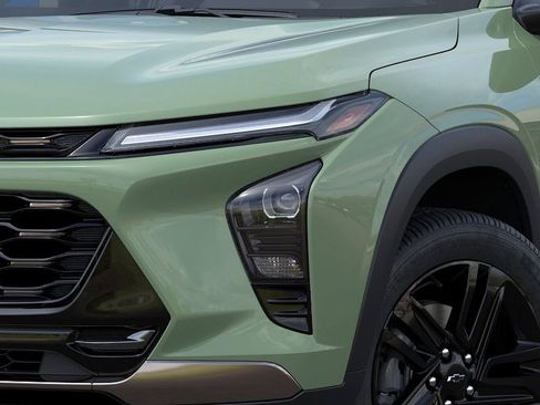 New 2026 Chevrolet Trax ACTIV w/ Driver Confidence Package FWD image 10