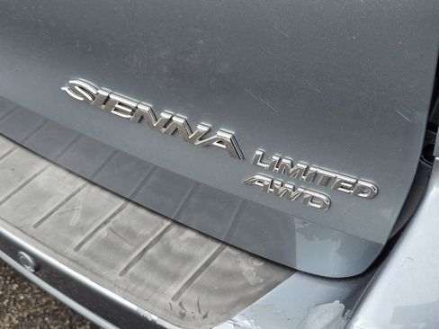 Used 2007 Toyota Sienna XLE Limited AWD/4WD image 11