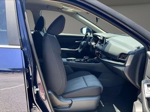 New 2026 Nissan Rogue SV w/ Cold Weather Package FWD image 10