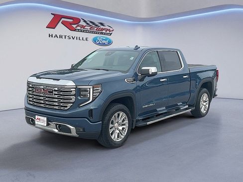Used 2024 GMC Sierra 1500 Denali w/ Technology Package image 4