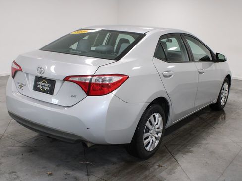 Used 2016 Toyota Corolla LE image 9