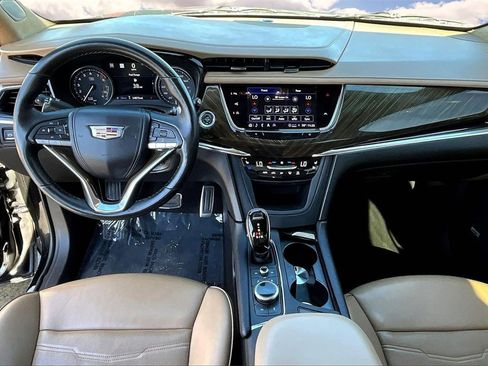 Certified 2023 Cadillac XT6 Sport w/ Platinum Package image 7