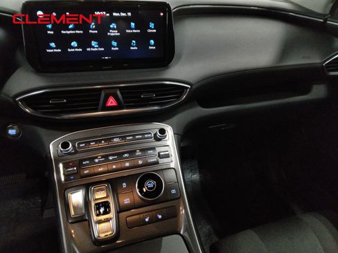 Used 2023 Hyundai Santa Fe SEL image 20