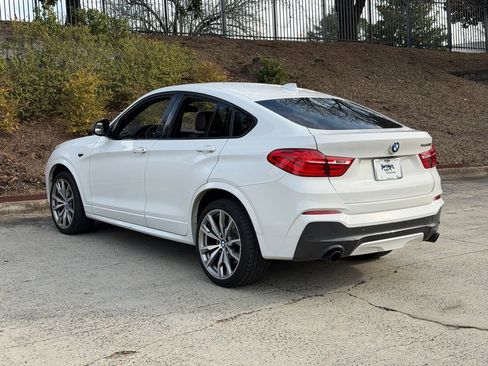 Used 2017 BMW X4 M40i w/ Technology Package image 5