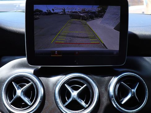 Used 2018 Mercedes-Benz CLA 250 image 48