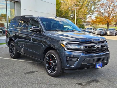 New 2024 Ford Expedition Limited image 7
