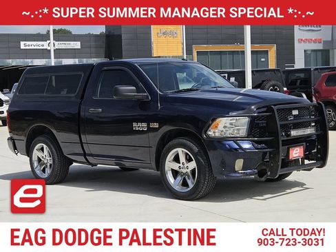 Used 2014 RAM 1500 Express RWD image 1