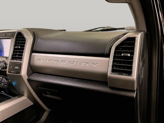 Used 2020 Ford F250 Lariat w/ Tremor Off-Road Package AWD/4WD image 15