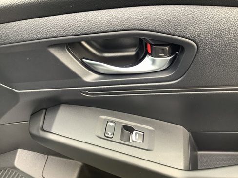 Used 2023 Honda Accord LX image 36