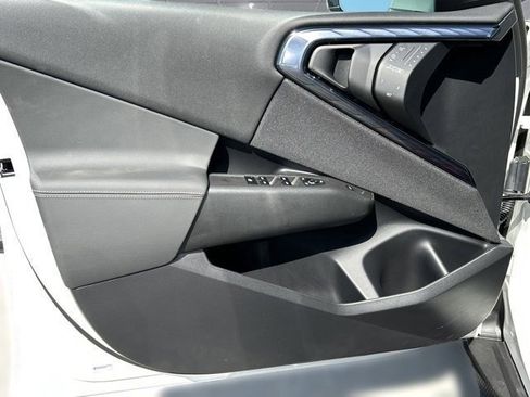 Used 2025 BMW X3 xDrive30i w/ Convenience Package image 11