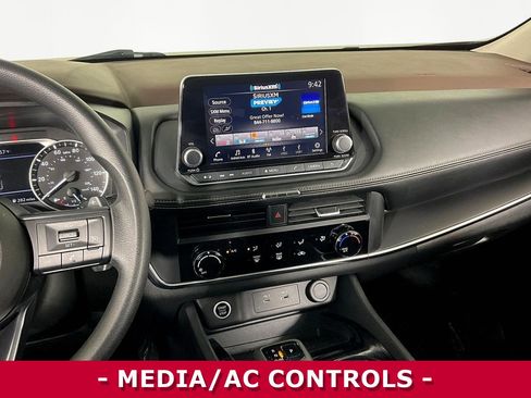 Certified 2023 Nissan Rogue S image 10