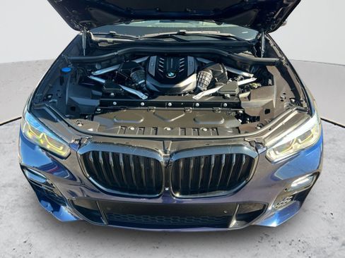 Used 2021 BMW X5 M50i w/ Executive Package AWD/4WD image 35