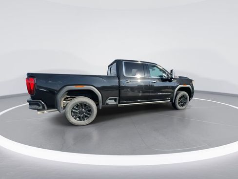 Used 2023 GMC Sierra 2500 Denali w/ Denali Black Diamond Edition image 8
