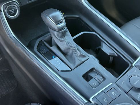 Used 2025 Toyota Grand Highlander AWD image 24