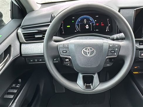 New 2026 Toyota Camry LE image 24