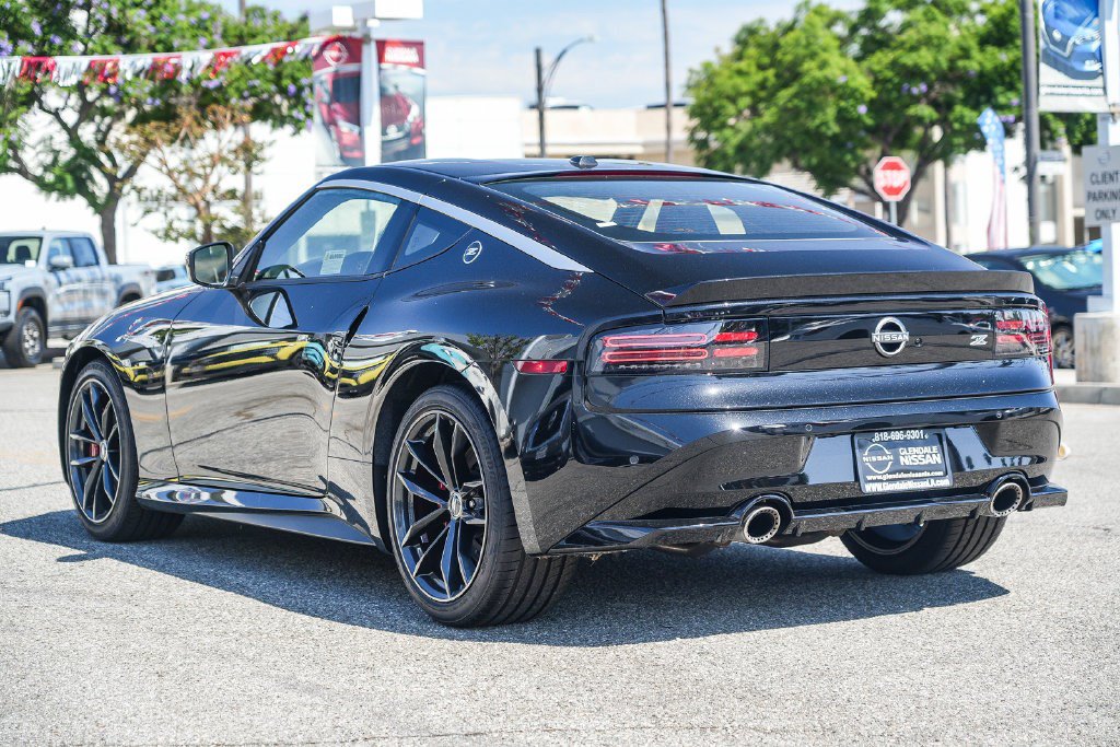 New 2026 Nissan Z Performance w/ Floor Mat Package RWD image 6