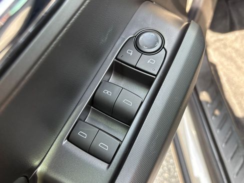 New 2026 GMC Canyon Elevation w/ Convenience Package image 22