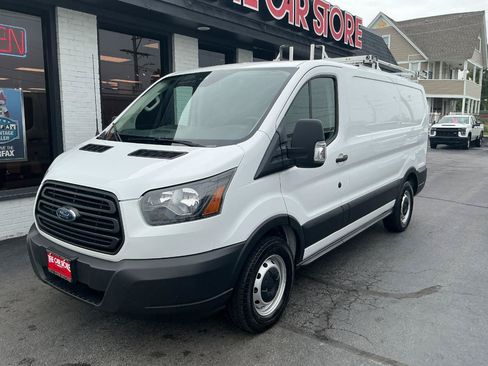Used 2019 Ford Transit 150 130 Low Roof RWD image 2