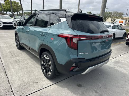New 2026 Kia Seltos SX AWD/4WD image 8
