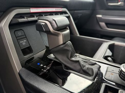 Used 2024 Toyota Tundra SR5 w/ SR5 Premium Package image 20