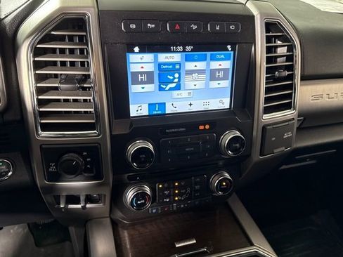 Used 2017 Ford F250 Platinum w/ Platinum Ultimate Package image 24