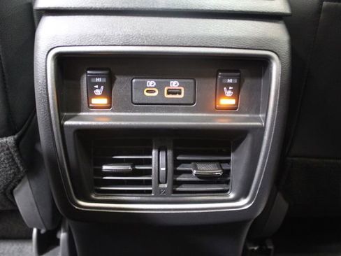 Used 2024 Nissan Murano SL image 25