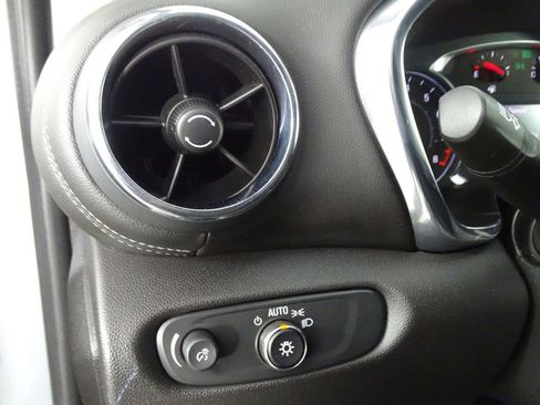 Used 2024 Chevrolet Blazer LT w/ Convenience Package image 19